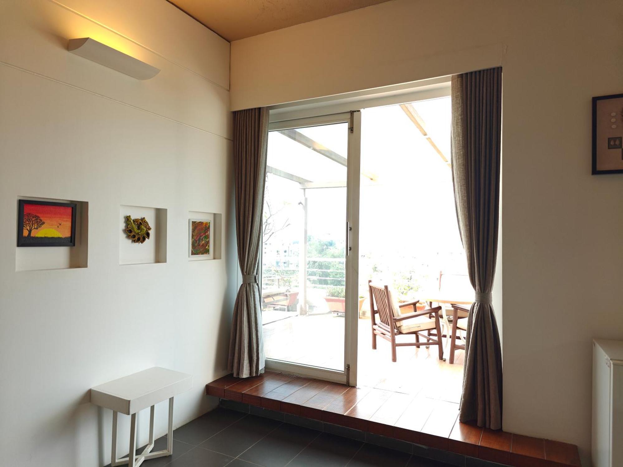 Apartment Chandralok Service *