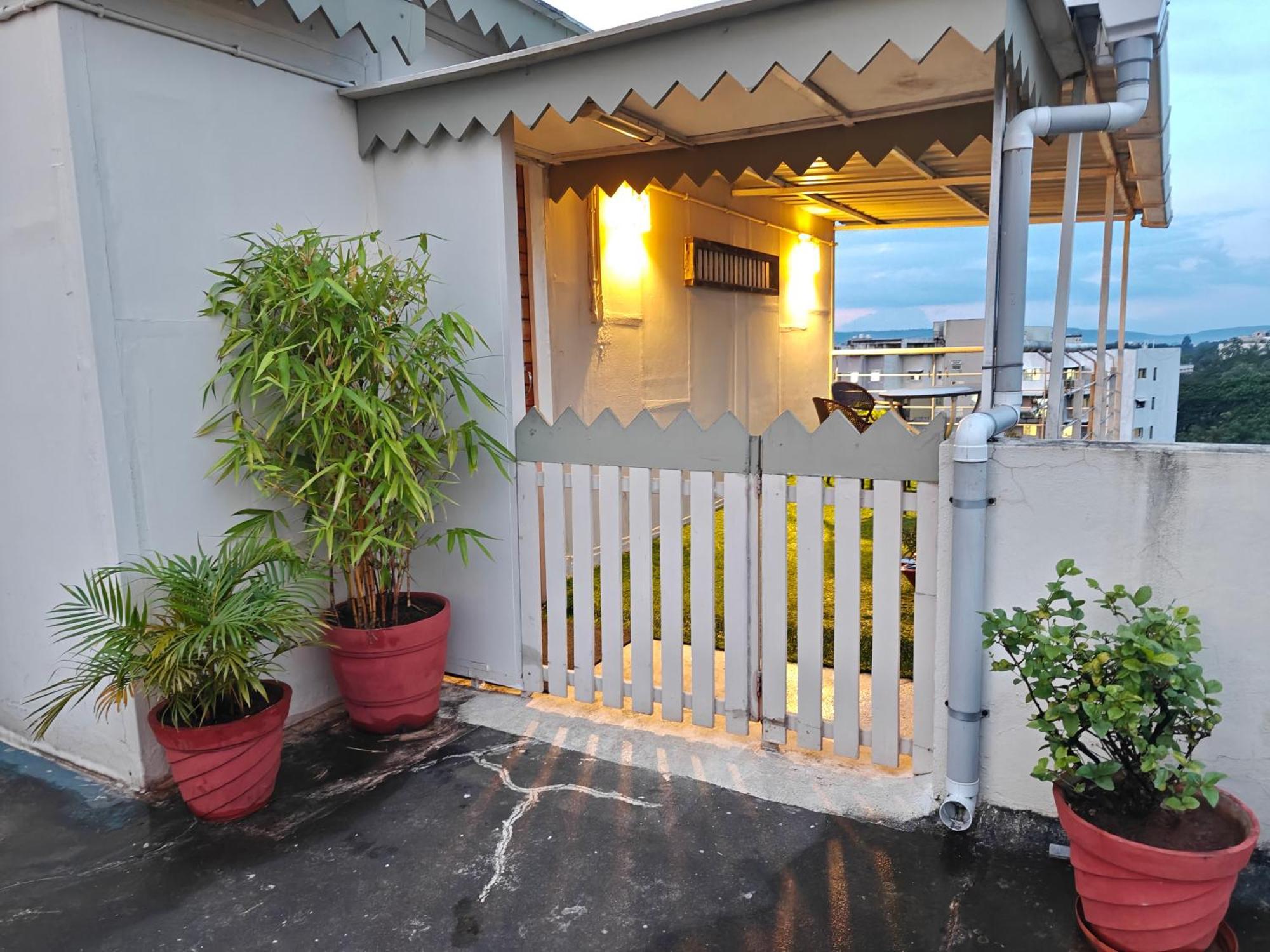 Chandralok Service Apartment