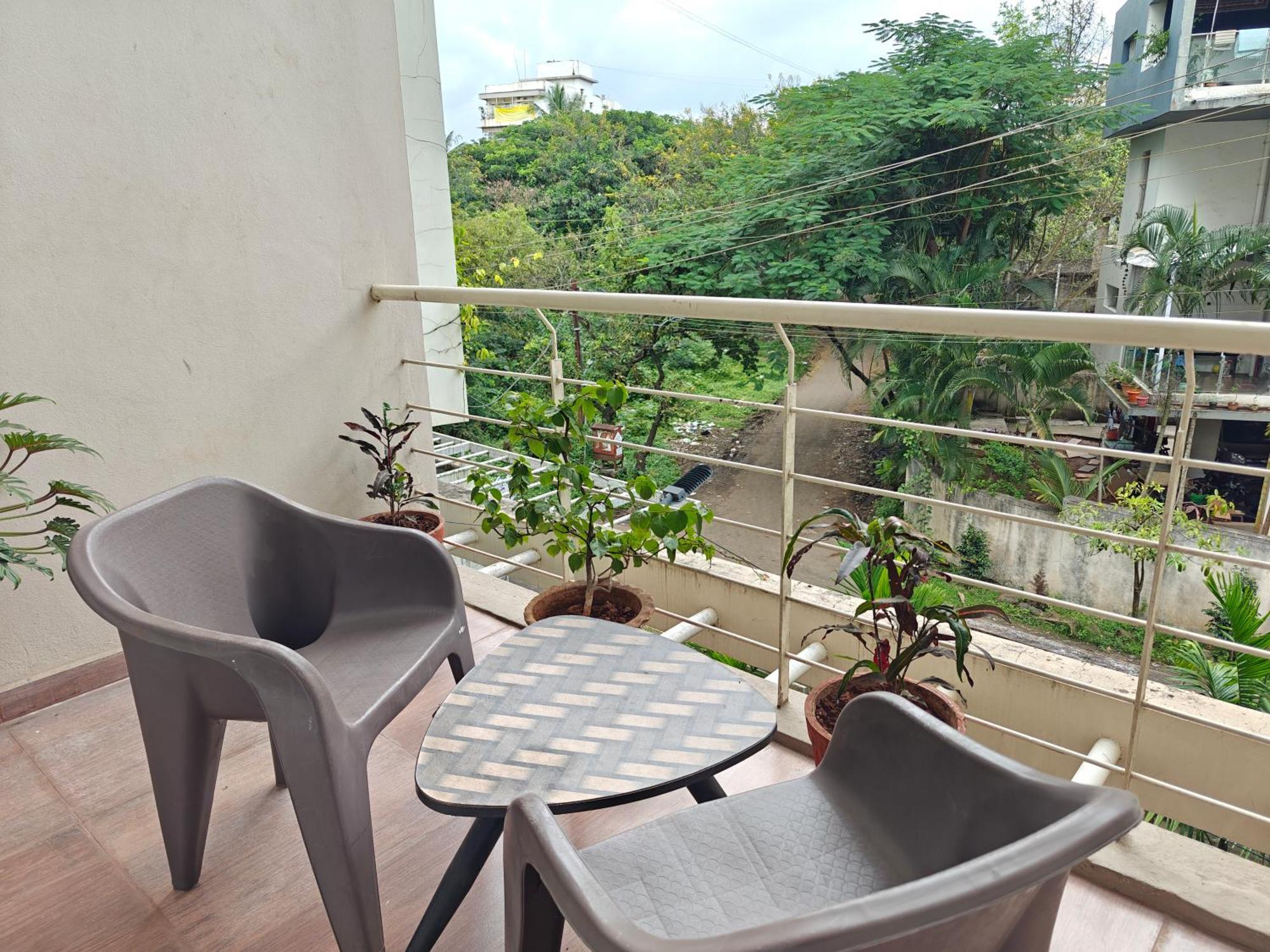 Chandralok Service Apartment Kolhapur